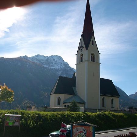 Gasthof Zum Loewen Sankt Jakob im Lesachtal Exteriör bild
