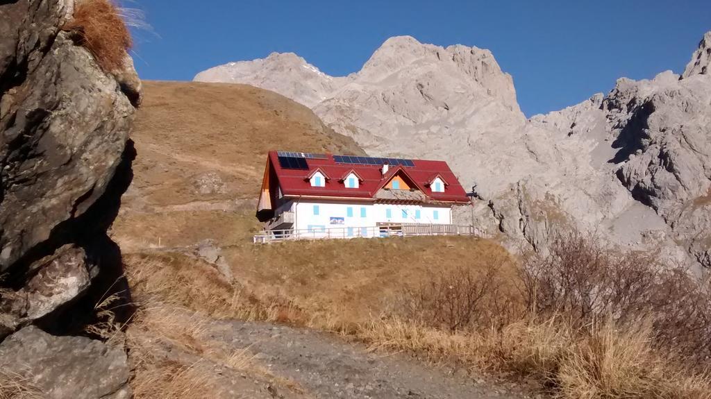 Gasthof Zum Loewen Sankt Jakob im Lesachtal Exteriör bild