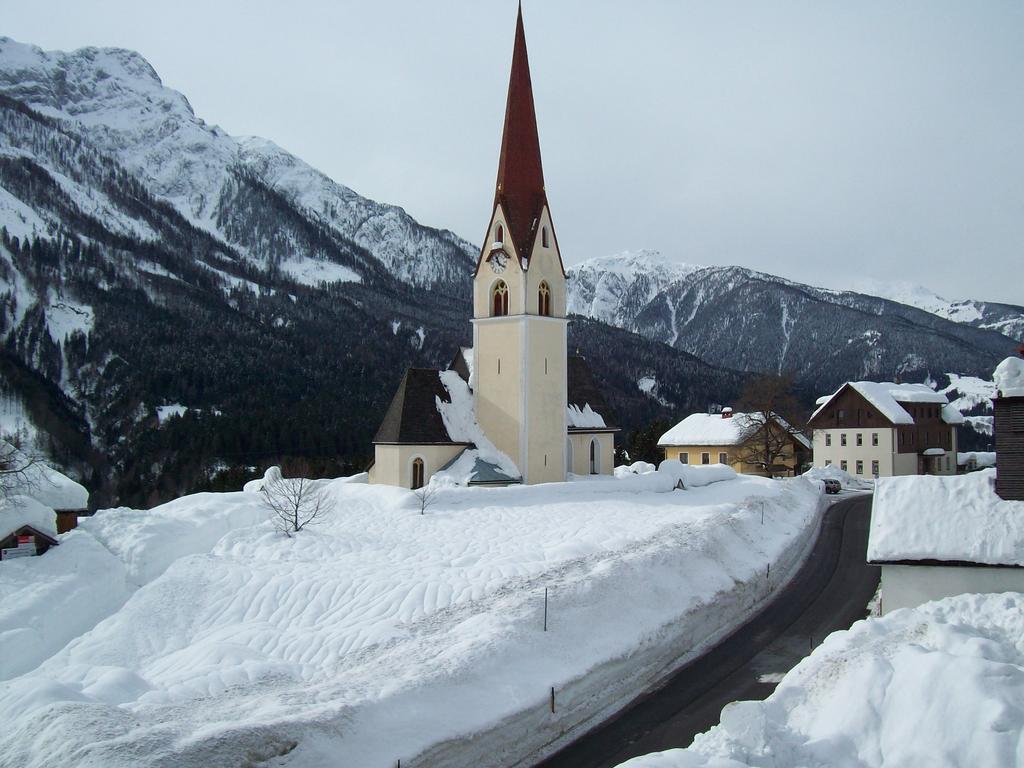 Gasthof Zum Loewen Sankt Jakob im Lesachtal Exteriör bild